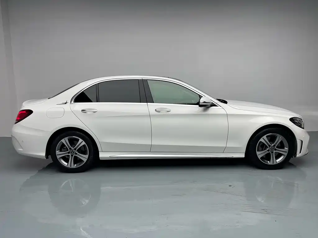 Mercedes-Benz Mercedes-Benz C-Class 2020 Facelift C 260 L Sport Edition 2020 - thumbnail 5
