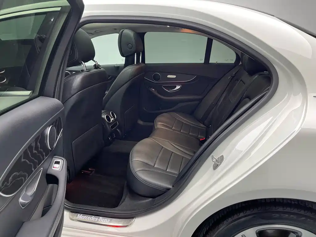Mercedes-Benz Mercedes-Benz C-Class 2020 Facelift C 260 L Sport Edition 2020 - thumbnail 10