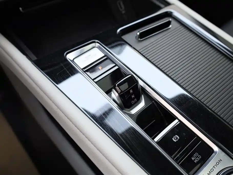 Volkswagen Volkswagen Teramont 2022 380TSI AWD Luxury Edition 2023 - thumbnail 28