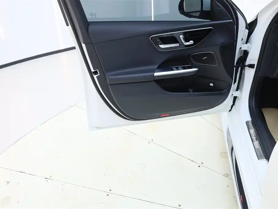 Mercedes-Benz Mercedes-Benz C-Class 2023 Facelift C 260 L Sport 2023 - thumbnail 14