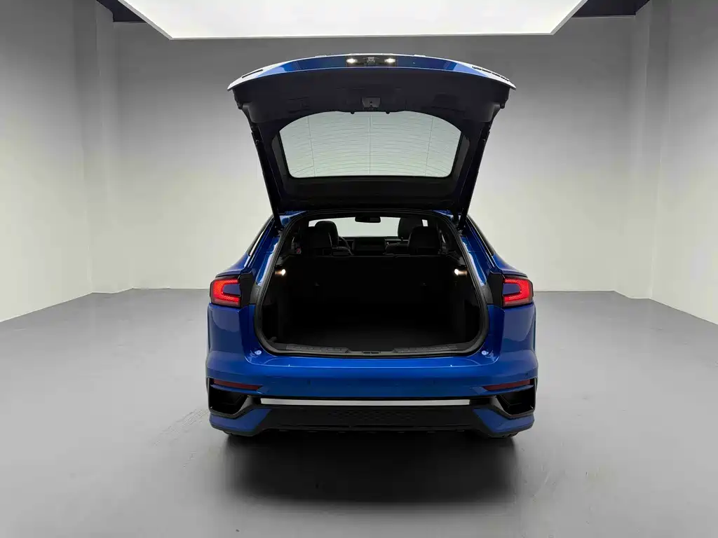 Ford Ford EVOS 2022 Facelift EcoBoost 245 ST-Line 2021 - thumbnail 4