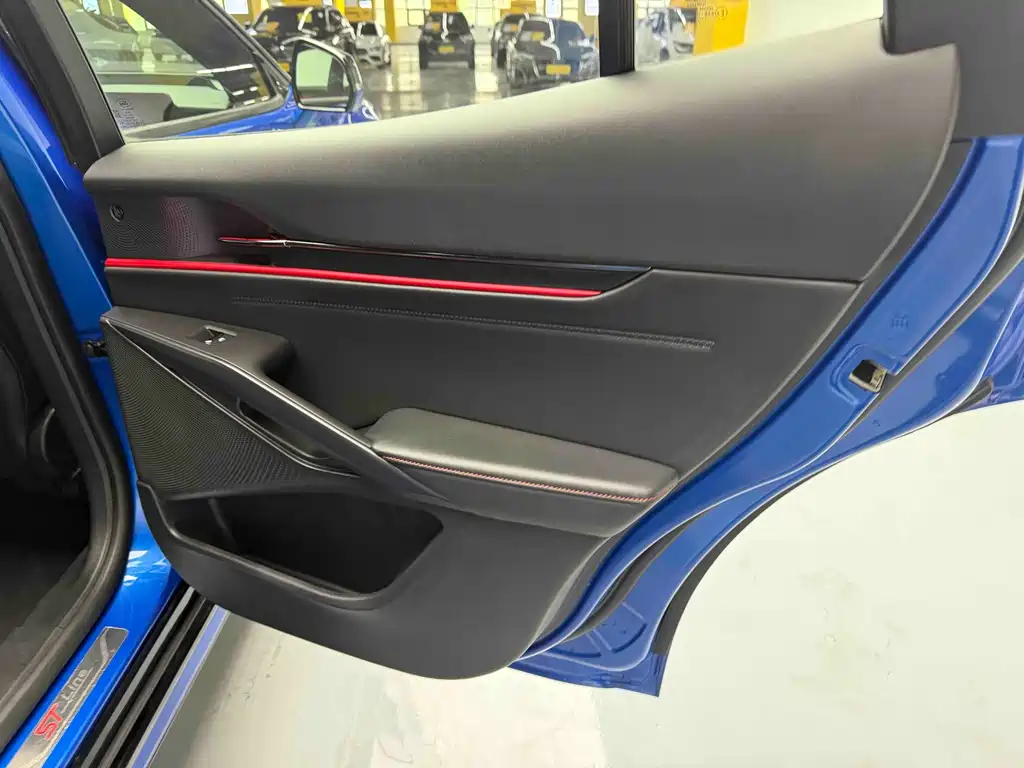 Ford Ford EVOS 2022 Facelift EcoBoost 245 ST-Line 2021 - thumbnail 16