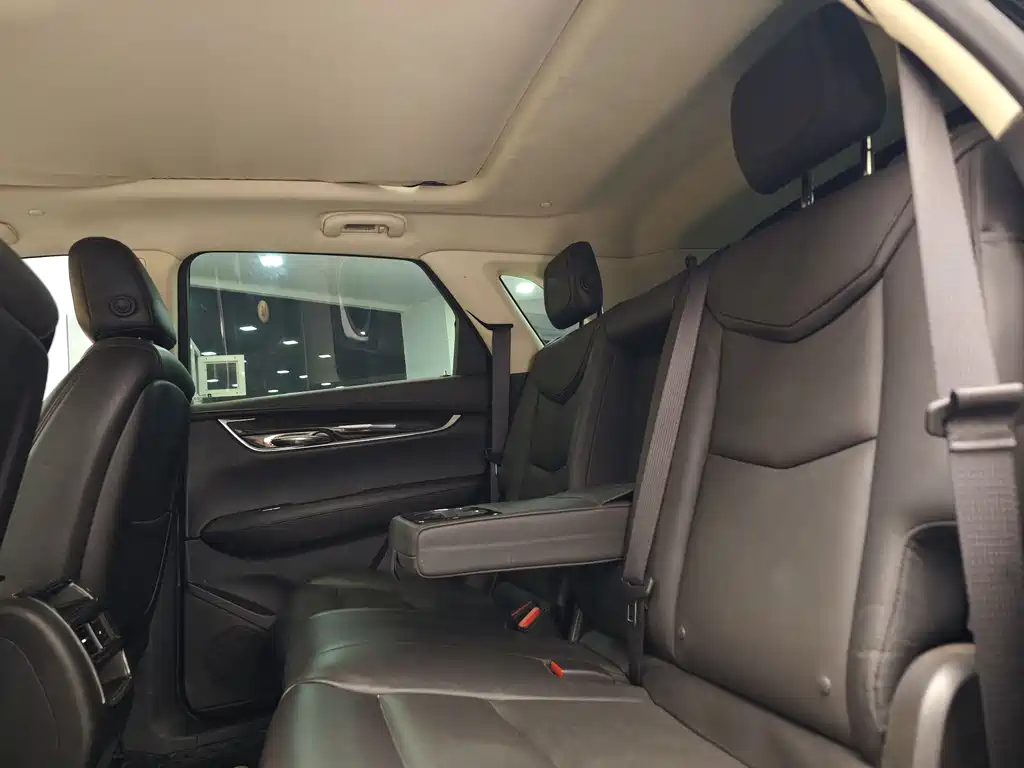 Cadillac Cadillac XT5 2018 25T Luxury Edition 2018 - thumbnail 24