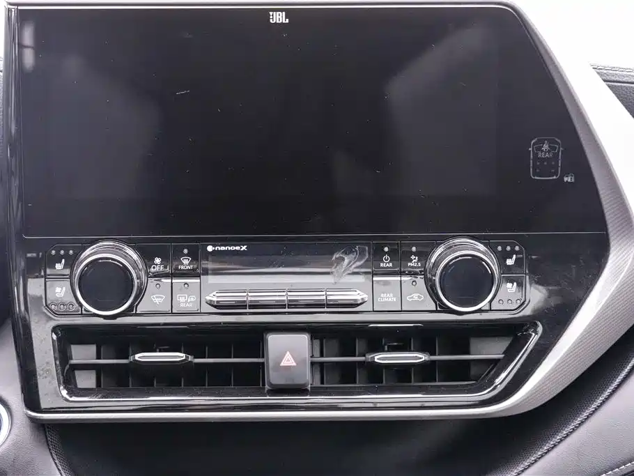Toyota Highlander 2022 Hybrid 2.5L AWD Premium 7-Seater 2021 - thumbnail 27