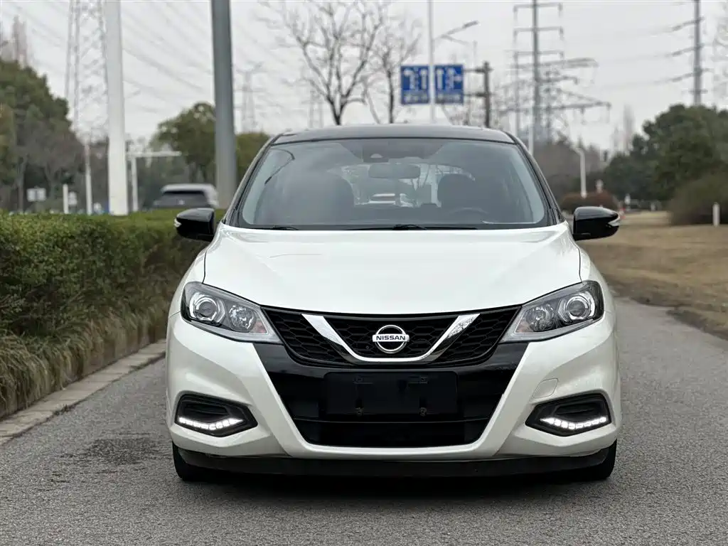 Nissan Nissan Tiida 2021 1.6L CVT Smart Edition 2021 - thumbnail 3