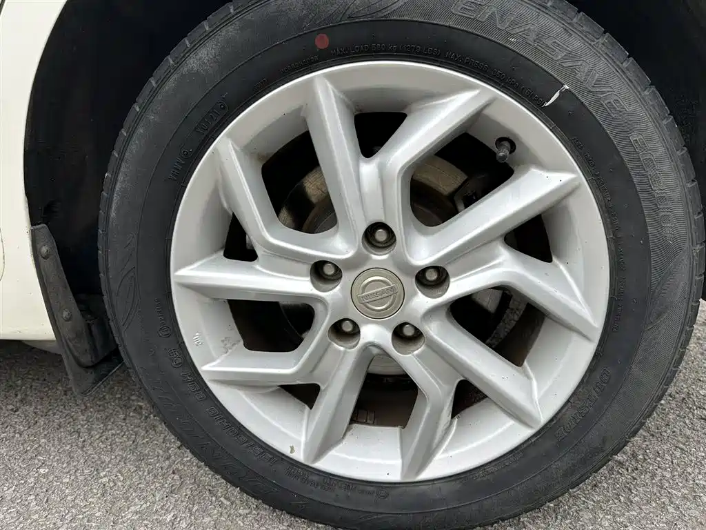 Nissan Nissan Tiida 2021 1.6L CVT Smart Edition 2021 - thumbnail 6