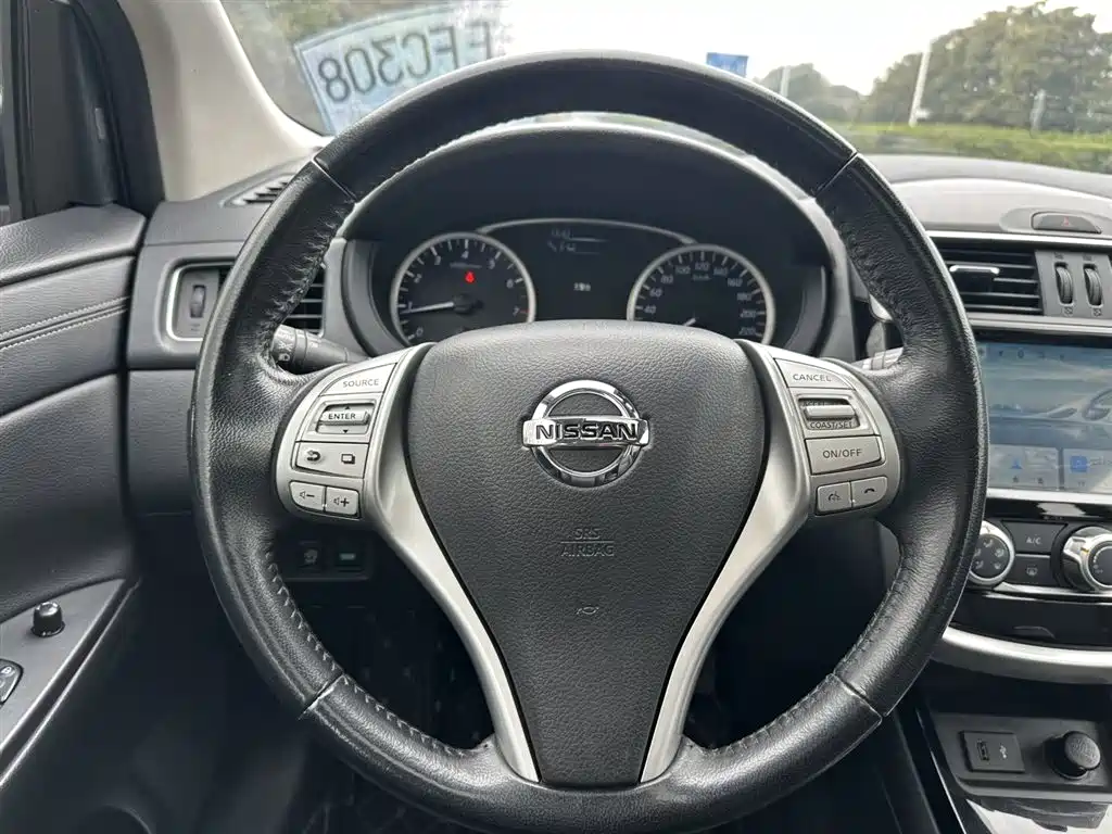 Nissan Nissan Tiida 2021 1.6L CVT Smart Edition 2021 - thumbnail 9