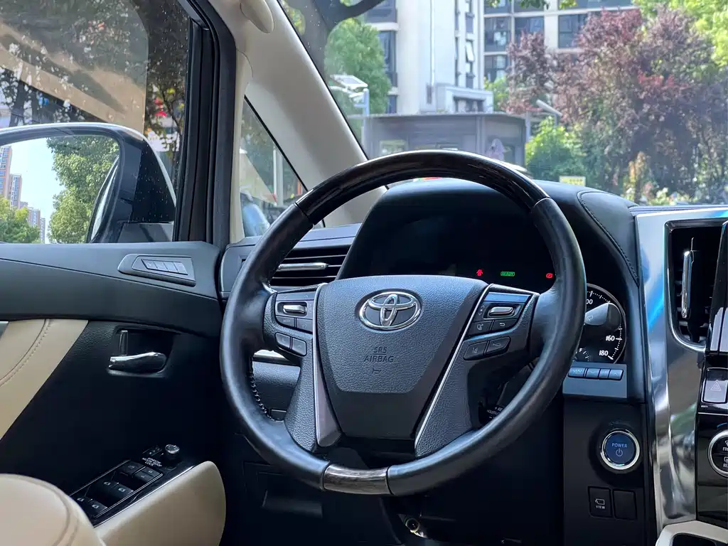 Toyota Toyota Vellfire 2019 Hybrid 2.5L HV Premium Edition 2019 - thumbnail 17
