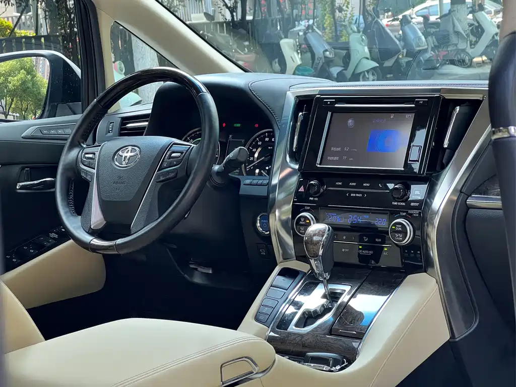 Toyota Toyota Vellfire 2019 Hybrid 2.5L HV Premium Edition 2019 - thumbnail 22