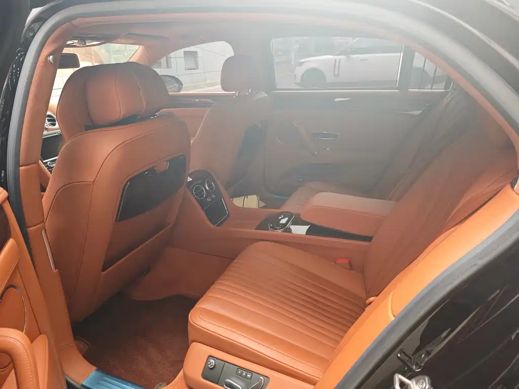 Bentley Bentley Flying Spur 2017 4.0T V8 Standard Edition 2017 - thumbnail 7