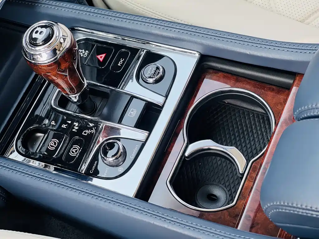 Bentley Bentley Mulsanne 2012 6.8T Diamond Jubilee 2013 - thumbnail 18