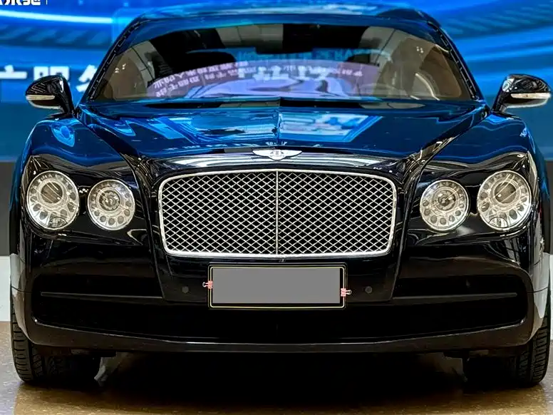 Bentley Bentley Flying Spur 2017 4.0T V8 Standard Edition 2019 - thumbnail 2