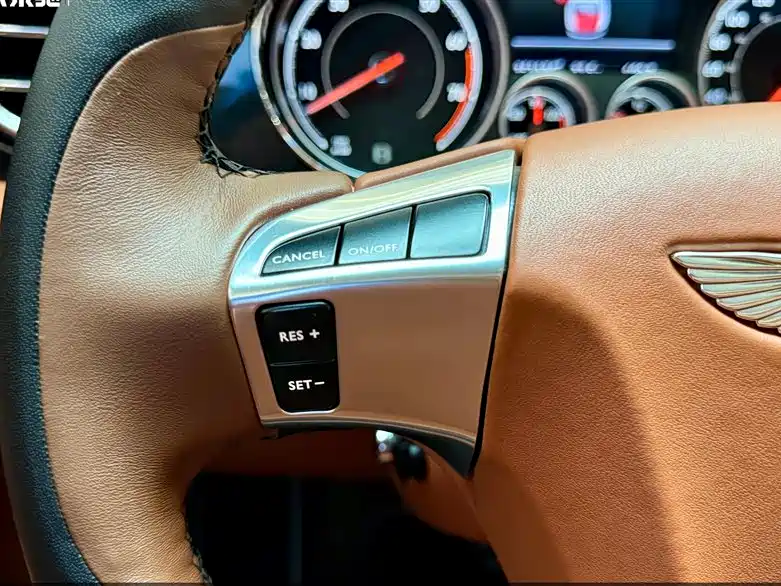 Bentley Bentley Flying Spur 2017 4.0T V8 Standard Edition 2019 - thumbnail 10