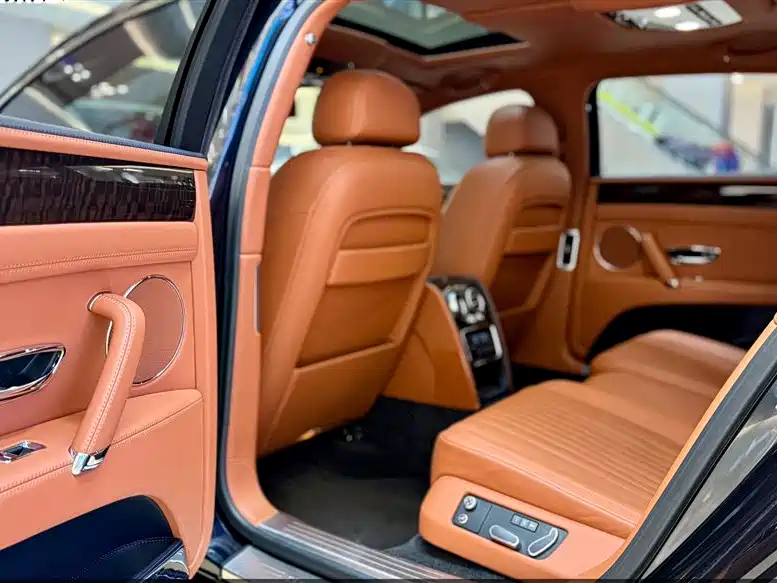 Bentley Bentley Flying Spur 2017 4.0T V8 Standard Edition 2019 - thumbnail 25