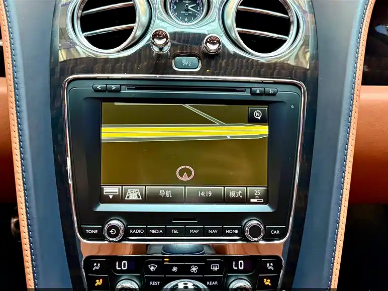 Bentley Bentley Flying Spur 2017 4.0T V8 Standard Edition 2019 - thumbnail 26