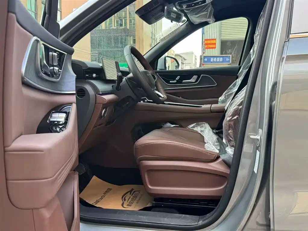 Chery Chery Tiggo 9 2026 9X 2.0T Automatic FWD Luxury Edition 2026 - thumbnail 10