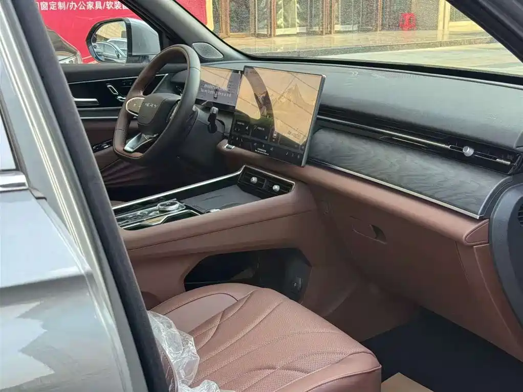 Chery Chery Tiggo 9 2026 9X 2.0T Automatic FWD Luxury Edition 2026 - thumbnail 11
