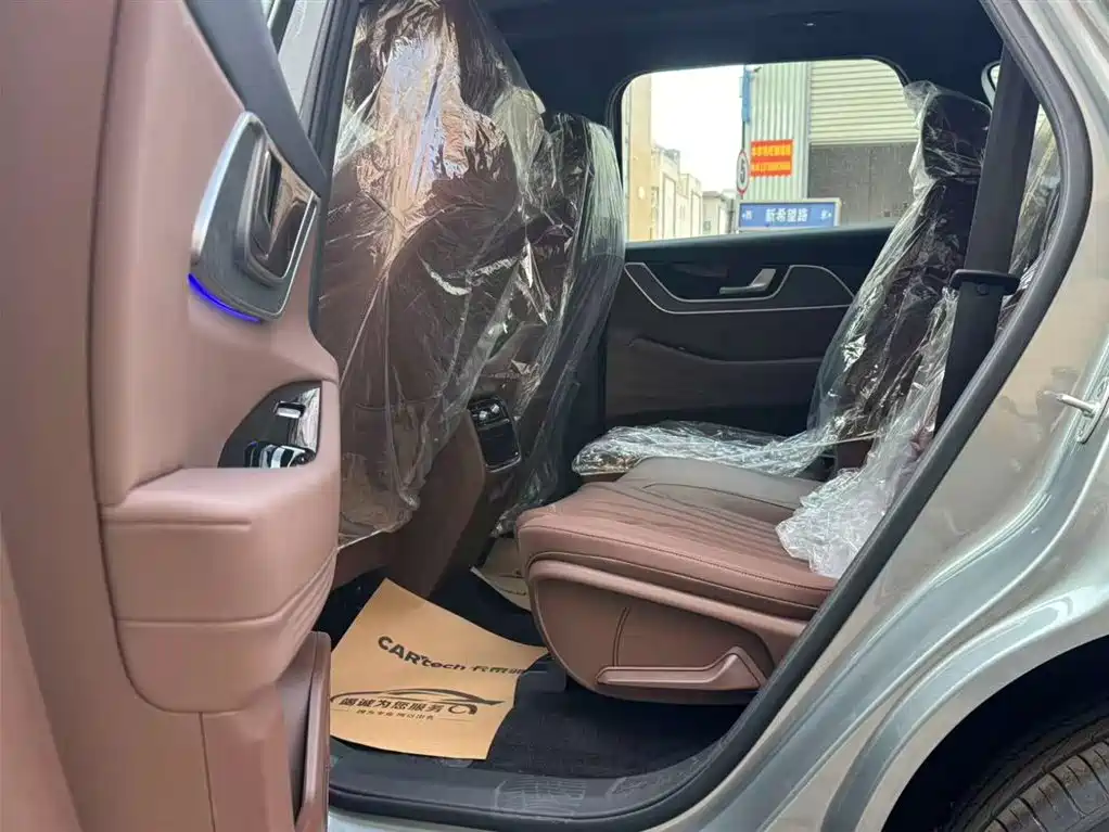 Chery Chery Tiggo 9 2026 9X 2.0T Automatic FWD Luxury Edition 2026 - thumbnail 12