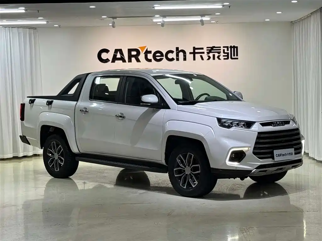 Jiangling JMC Yuhu 9 2022 2.0T Automatic Gasoline 4WD Comfort Edition 2022 - thumbnail 2