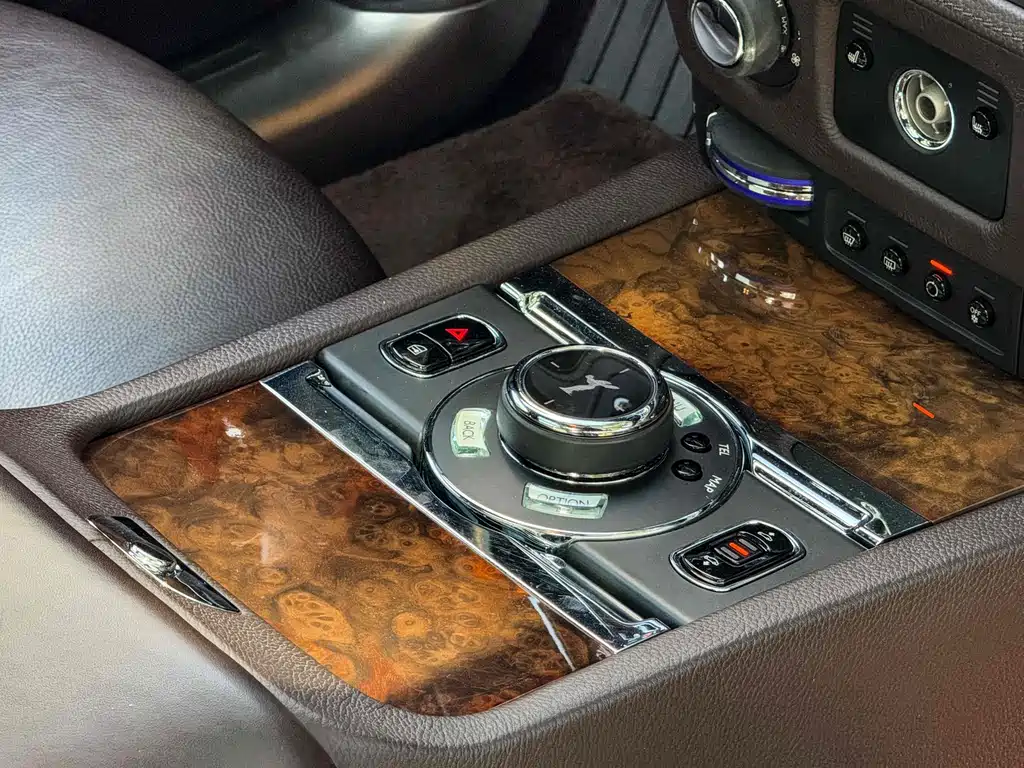 Rolls-Royce Ghost 2014 6.6T Extended Wheelbase 2015 - thumbnail 17