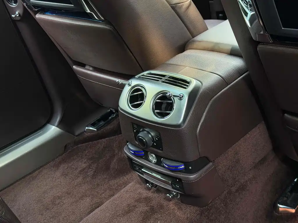 Rolls-Royce Ghost 2014 6.6T Extended Wheelbase 2015 - thumbnail 20