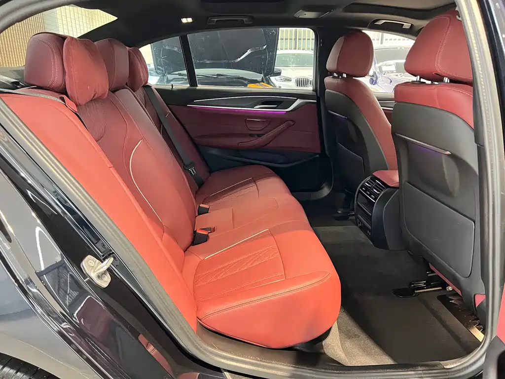 BMW BMW 5 Series 2023 530Li Leading Edition M Sport Package 2023 - thumbnail 8