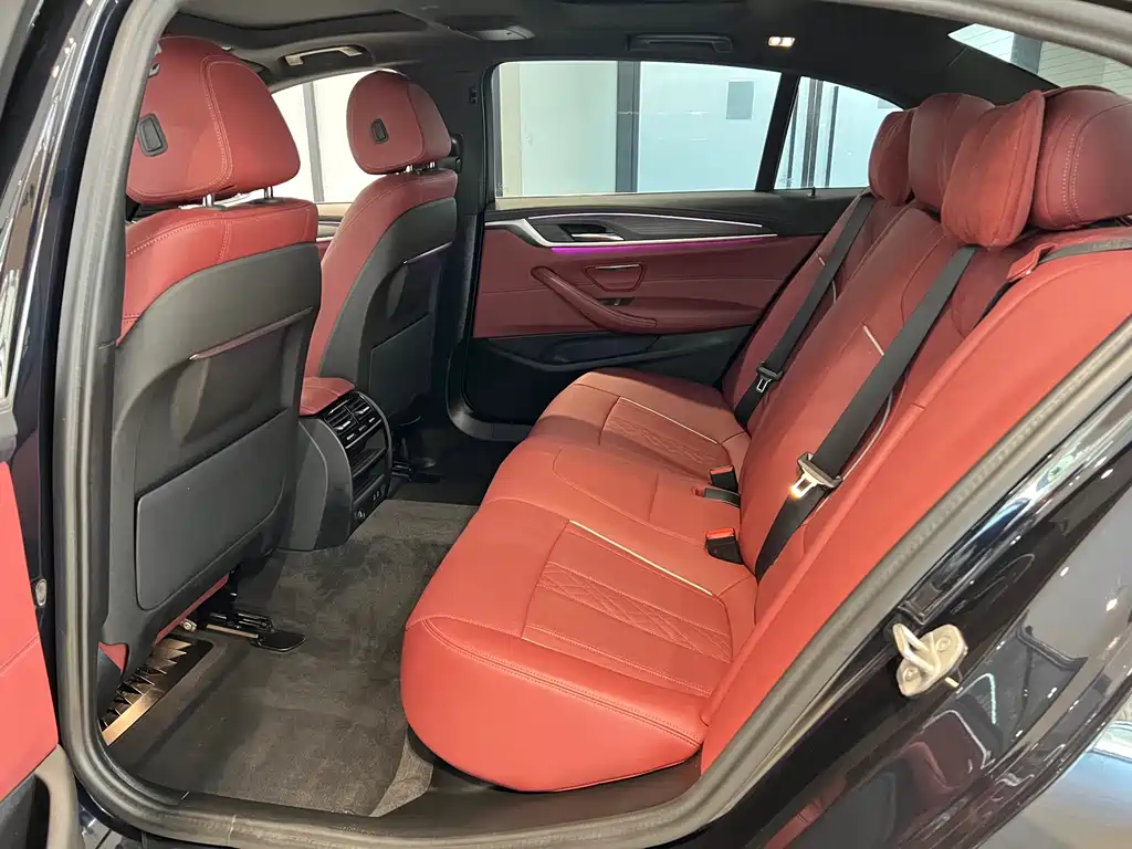 BMW BMW 5 Series 2023 530Li Leading Edition M Sport Package 2023 - thumbnail 9