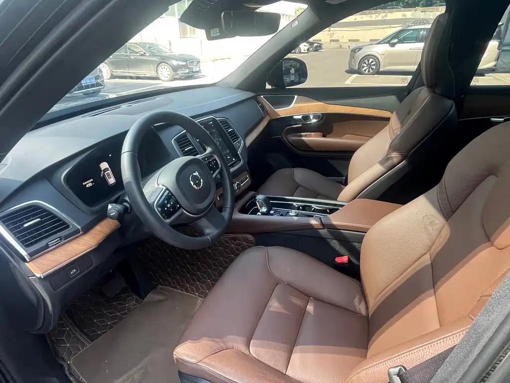 Volvo Volvo XC90 2025 B5 Core 5-seater 2025 - thumbnail 7