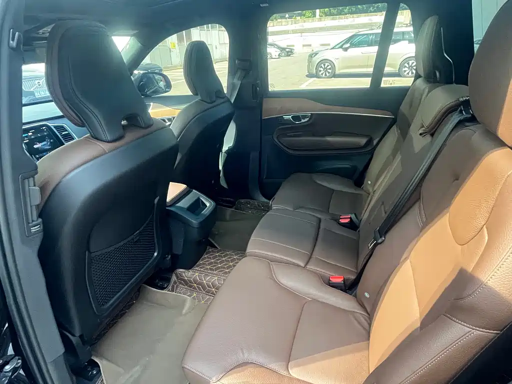 Volvo Volvo XC90 2025 B5 Core 5-seater 2025 - thumbnail 8