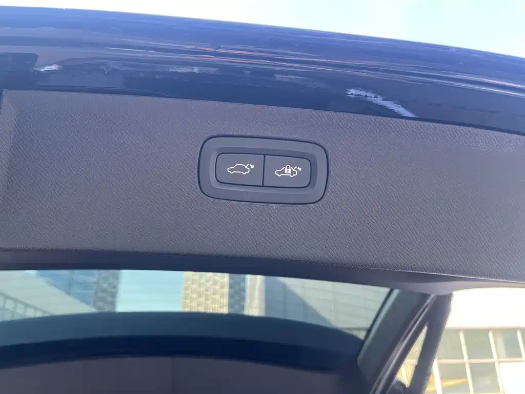 Volvo Volvo XC90 2025 B5 Core 5-seater 2025 - thumbnail 12