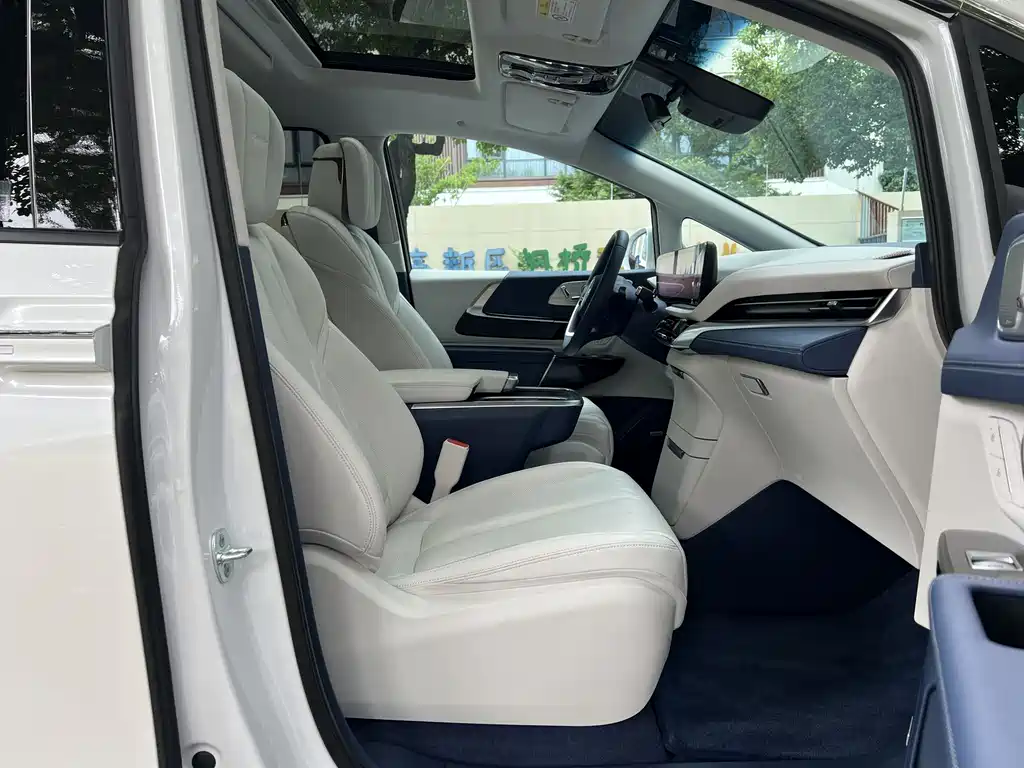 Buick Buick Century 2025 2.0T 7-Seater Yunshi Edition 2026 - thumbnail 6