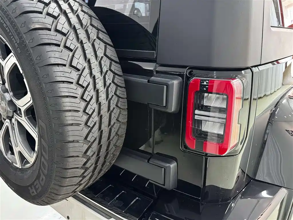Beijing Off-Road Beijing Off-Road BJ40 2023 2.0T Automatic 4WD Urban Hunter Edition Xiake 2023 - thumbnail 10