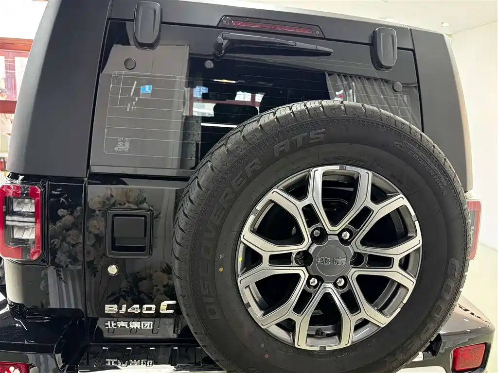 Beijing Off-Road Beijing Off-Road BJ40 2023 2.0T Automatic 4WD Urban Hunter Edition Xiake 2023 - thumbnail 13