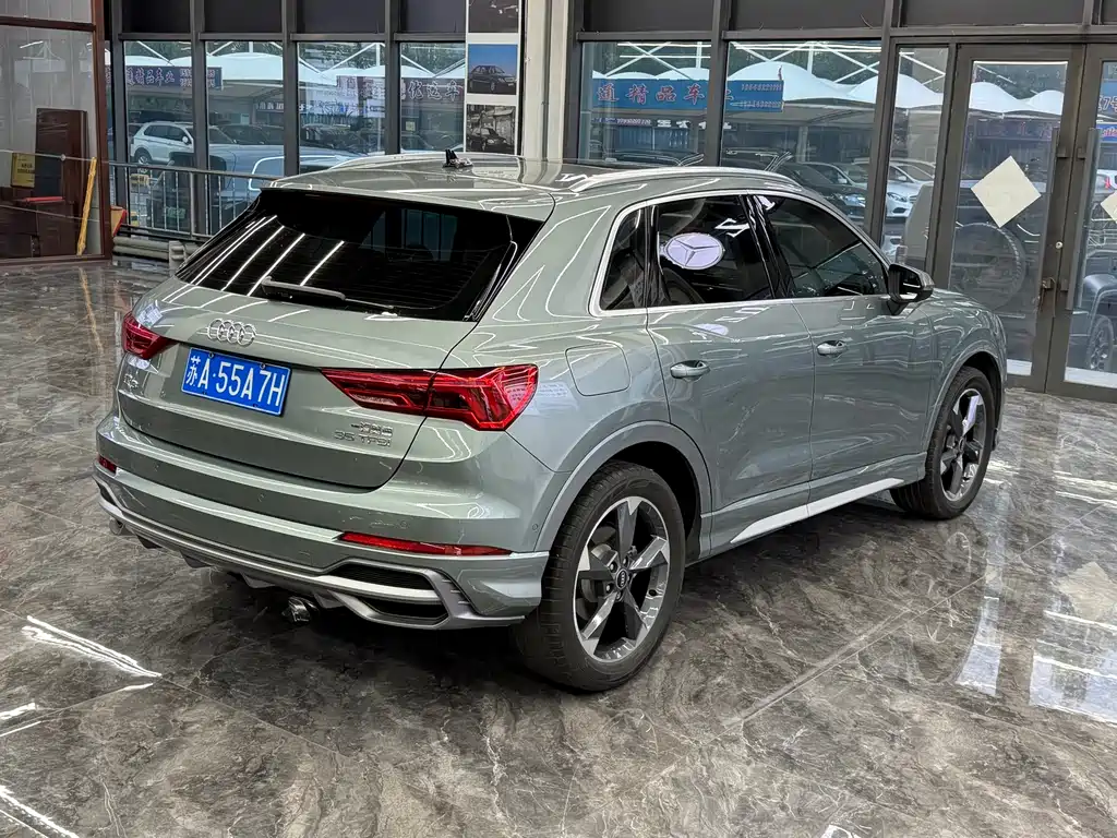 Audi Audi Q3 2022 35 TFSI Fashion Edition 2022 - thumbnail 5