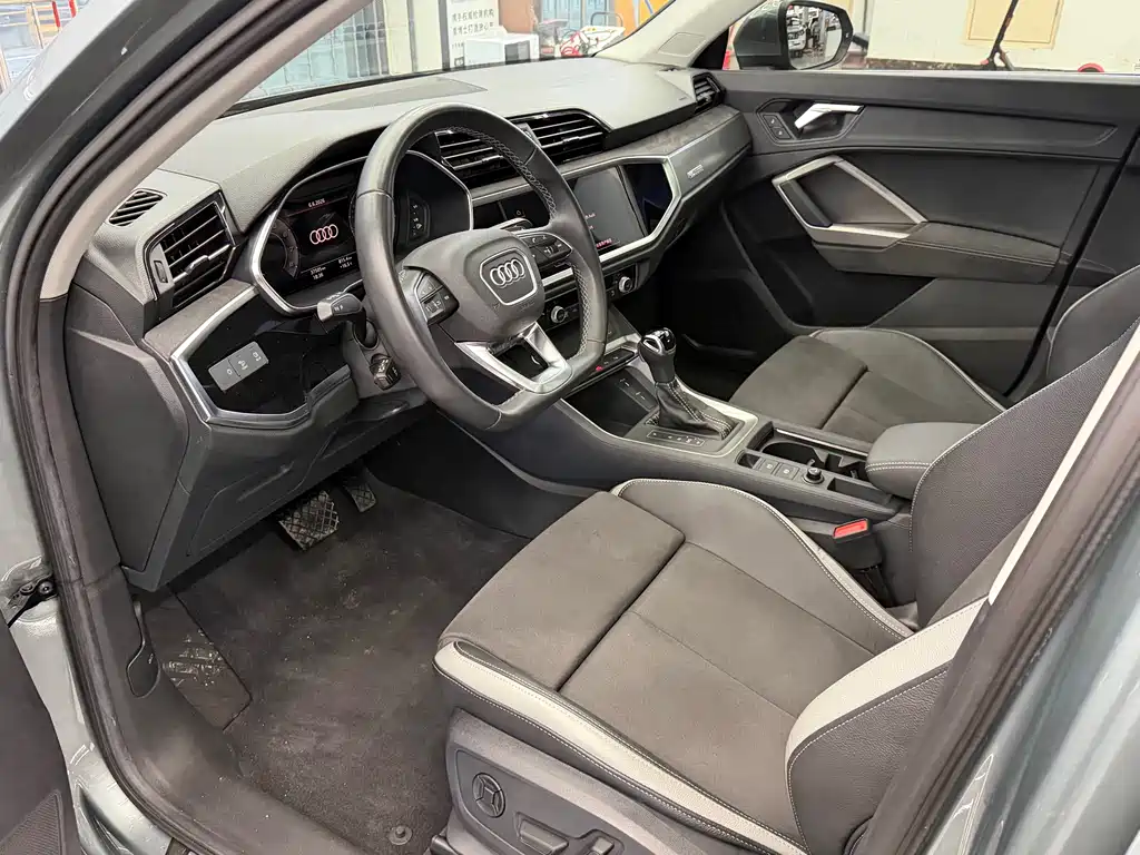 Audi Audi Q3 2022 35 TFSI Fashion Edition 2022 - thumbnail 9