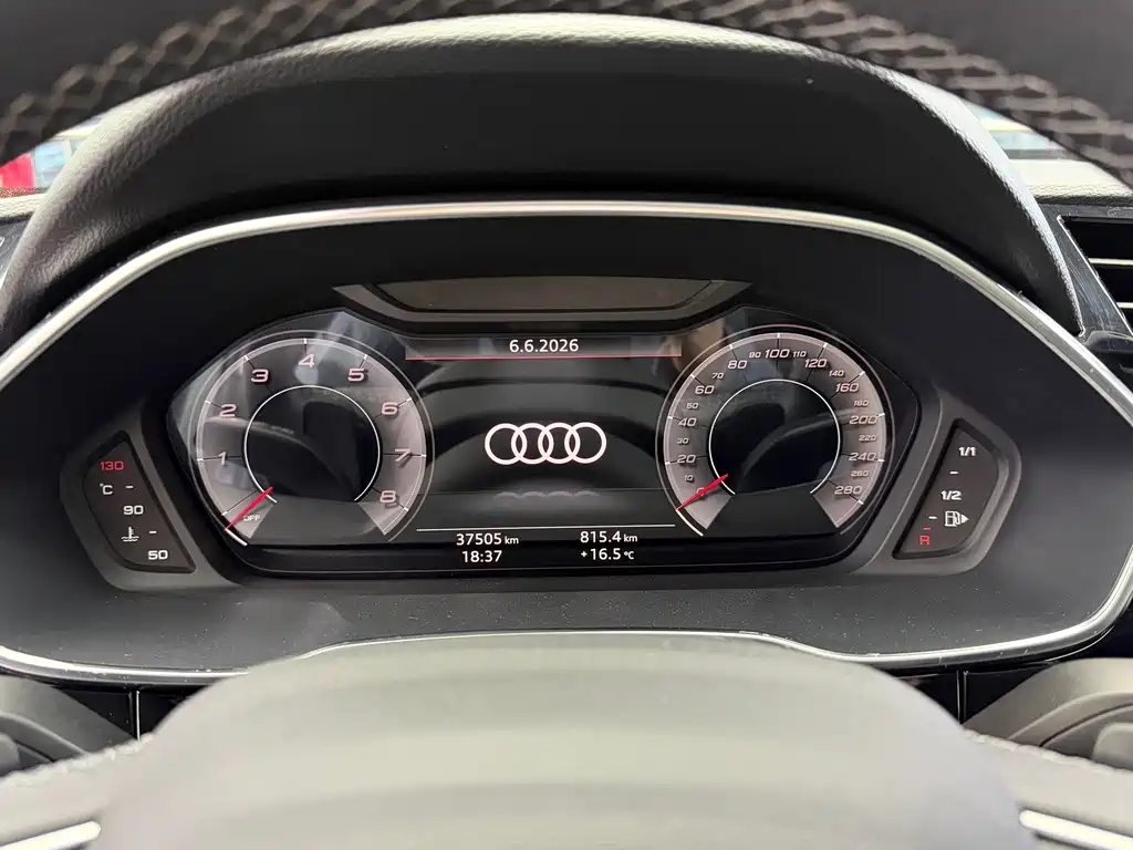 Audi Audi Q3 2022 35 TFSI Fashion Edition 2022 - thumbnail 14