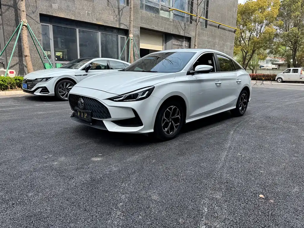 MG MG5 2021 180DVVT CVT Youth Fashion Edition 2021