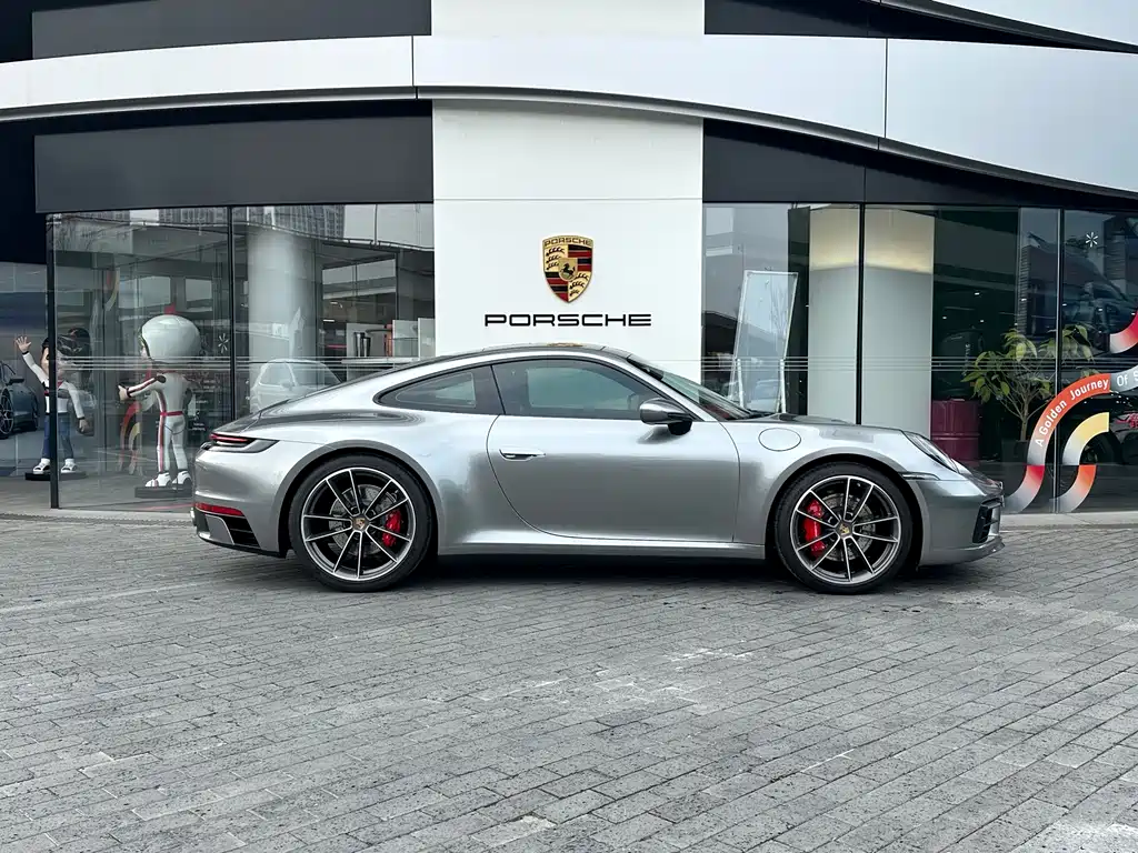 Porsche Porsche 911 Carrera S 2023 - thumbnail 2