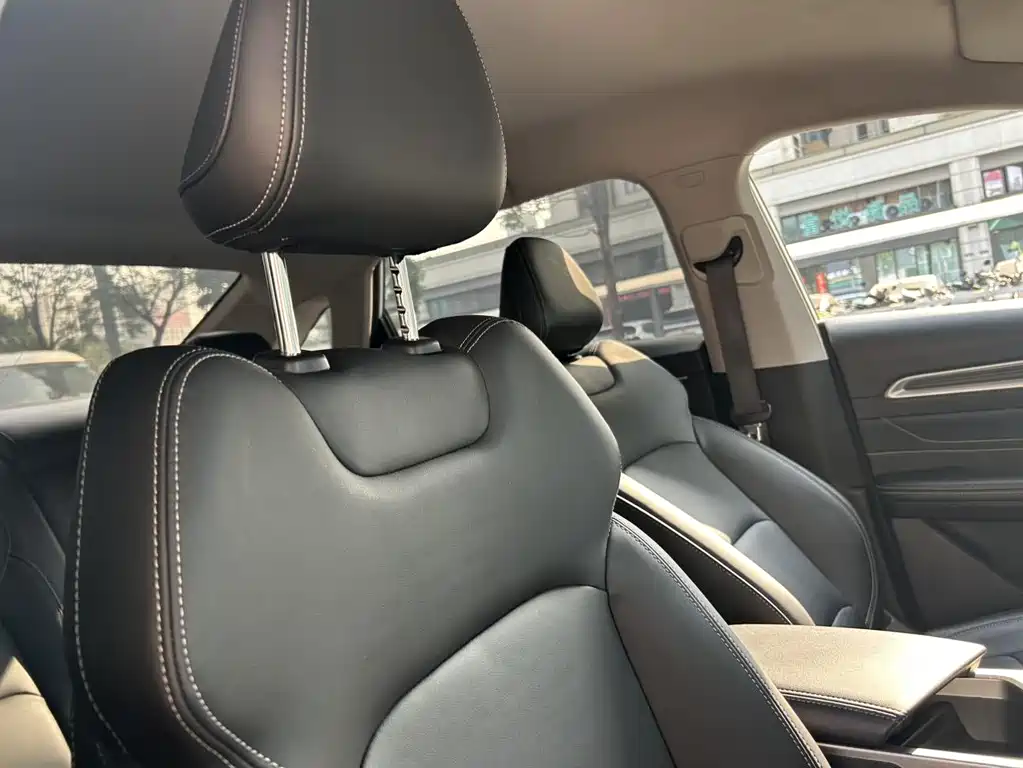 Geely Auto Emgrand 2025 4th Generation 1.5L CVT Xingyao Edition 2024 - thumbnail 14