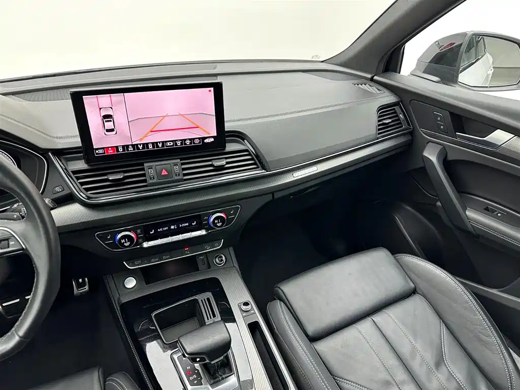 Audi Audi Q5L 2023 40 TFSI Luxury Dynamic Edition 2023 - thumbnail 14
