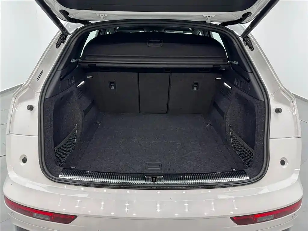 Audi Audi Q5L 2023 40 TFSI Luxury Dynamic Edition 2023 - thumbnail 26