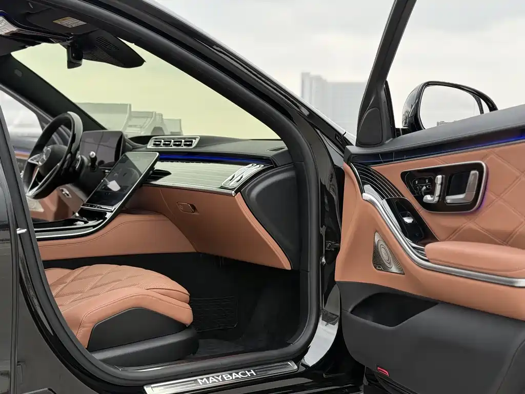 Mercedes-Benz Mercedes-Maybach S-Class 2021 S 580 4MATIC 2022 - thumbnail 7