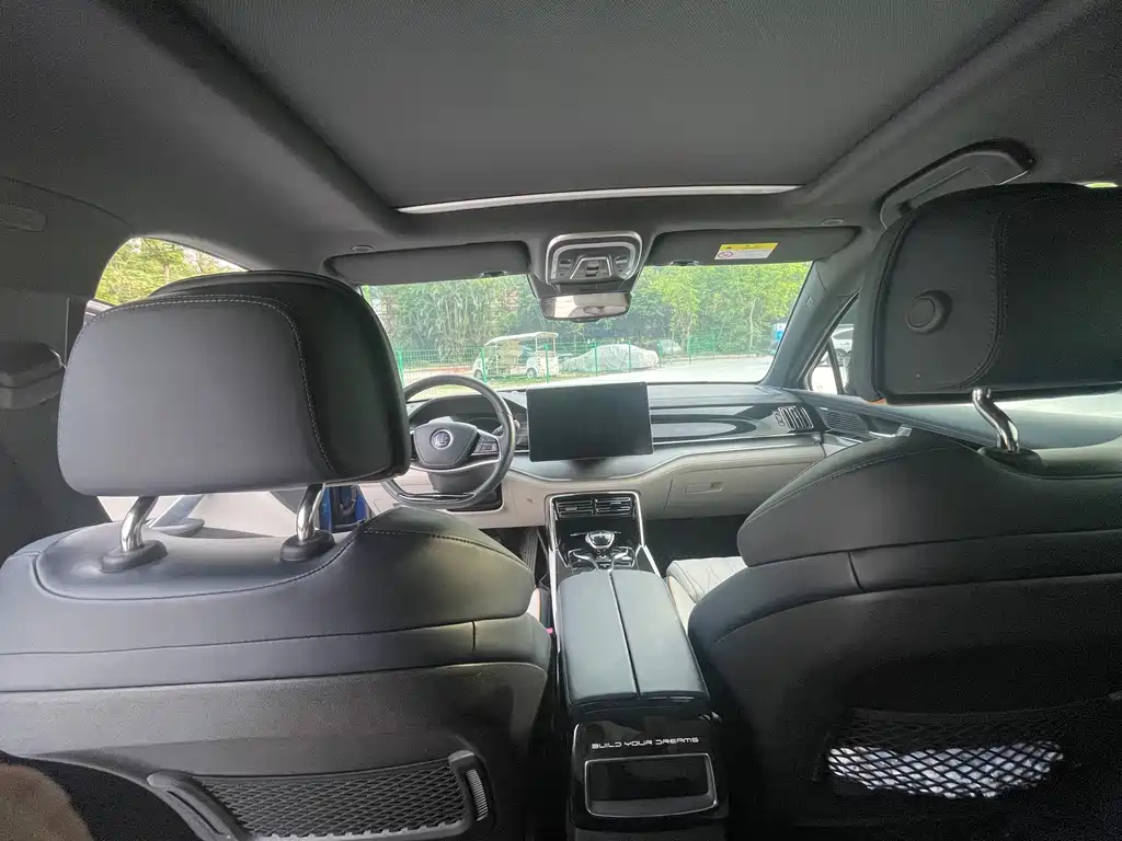 BYD Tang New Energy 2022 EV 635KM AWD Flagship Edition 2022 - thumbnail 6