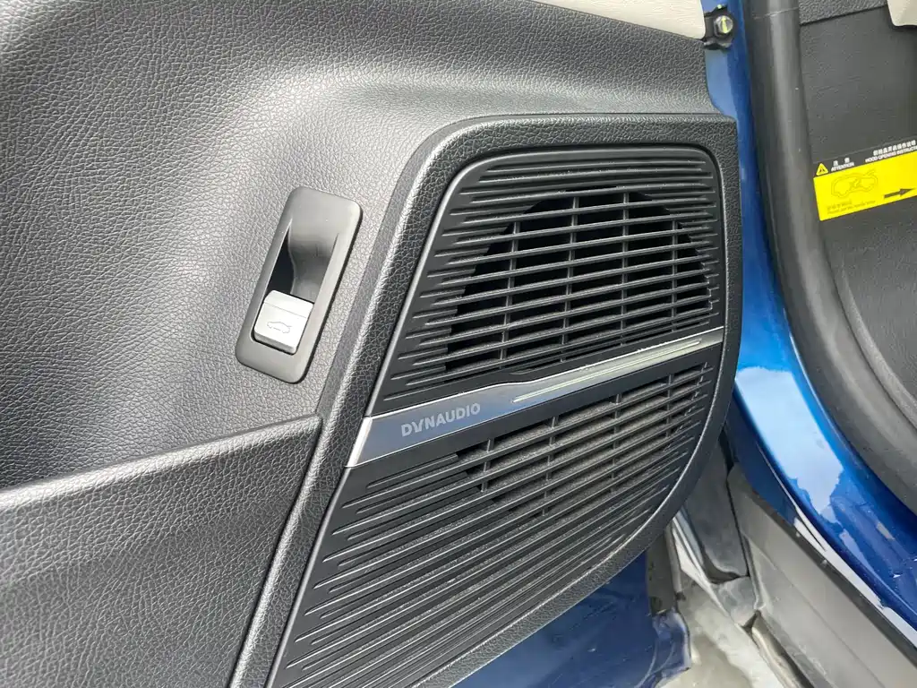 BYD Tang New Energy 2022 EV 635KM AWD Flagship Edition 2022 - thumbnail 9