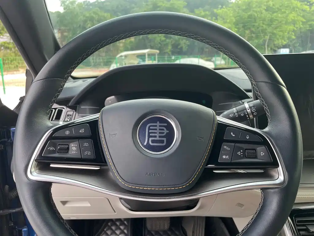 BYD Tang New Energy 2022 EV 635KM AWD Flagship Edition 2022 - thumbnail 11