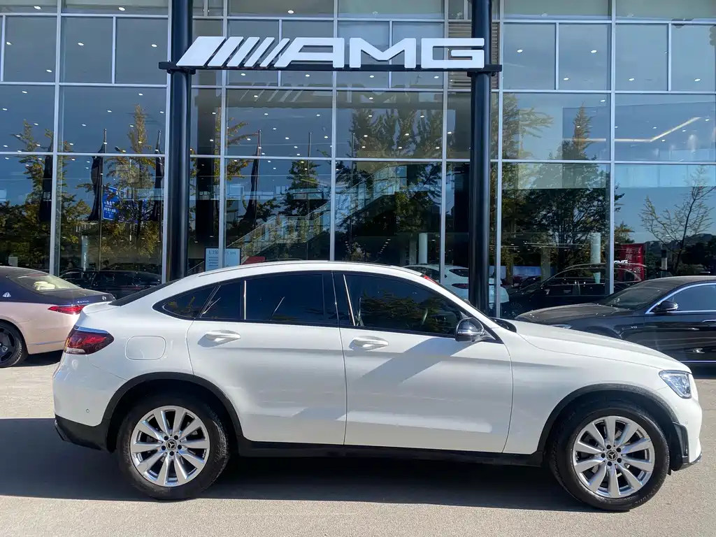 Mercedes-Benz Mercedes-Benz GLC Coupe 2021 GLC 260 4MATIC Coupe SUV 2021 - thumbnail 5
