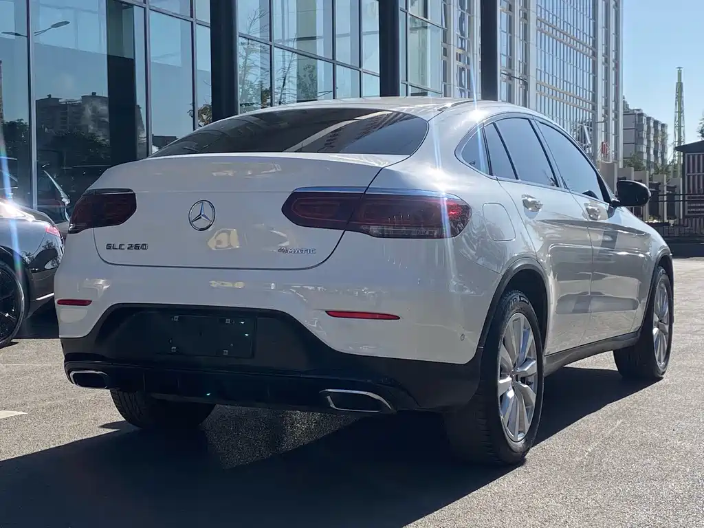 Mercedes-Benz Mercedes-Benz GLC Coupe 2021 GLC 260 4MATIC Coupe SUV 2021 - thumbnail 7