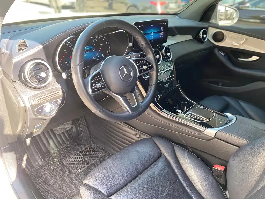 Mercedes-Benz Mercedes-Benz GLC Coupe 2021 GLC 260 4MATIC Coupe SUV 2021 - thumbnail 14