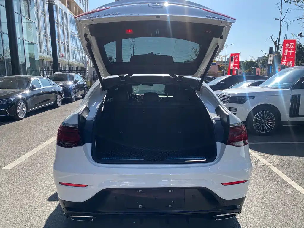 Mercedes-Benz Mercedes-Benz GLC Coupe 2021 GLC 260 4MATIC Coupe SUV 2021 - thumbnail 24