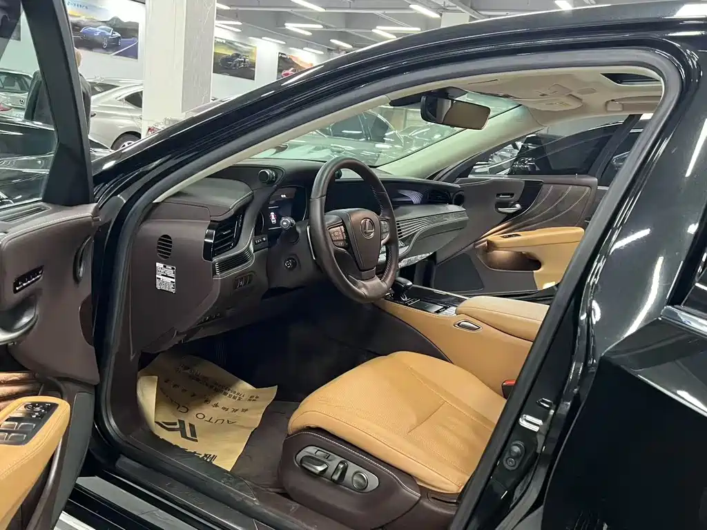 Lexus Lexus LS 500h Excellence Edition 2020 China VI 2020 - thumbnail 4